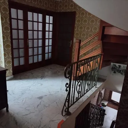 Maison Du Port Du Goyen أودييرن